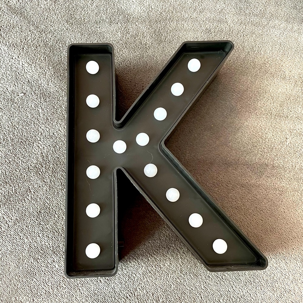 K letter Light